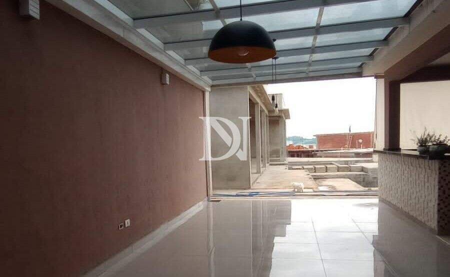 Casa em condomínio à venda no Terras de Monte Serrat: 