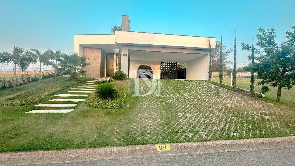 Casa em condomínio à venda no Kurumin: 