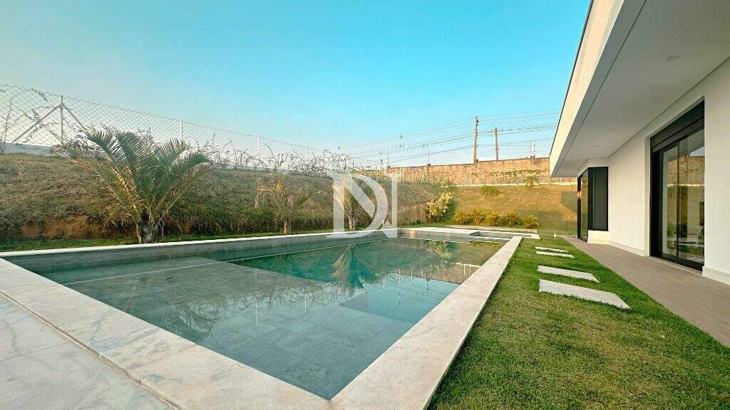 Casa em condomínio à venda no Kurumin: 