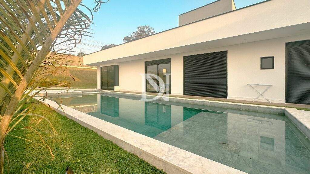 Casa em condomínio à venda no Kurumin: 