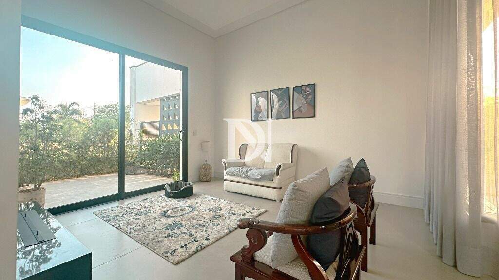 Casa em condomínio à venda no Kurumin: 