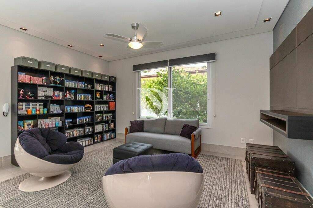 Casa em condomínio à venda no Parque Village Castelo: 
