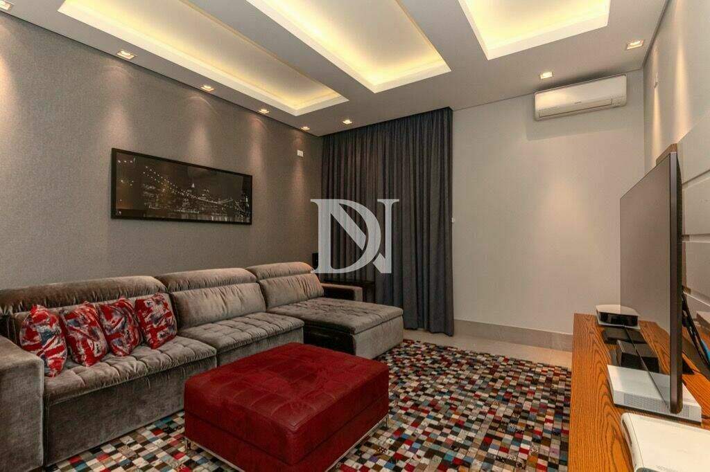 Casa em condomínio à venda no Parque Village Castelo: 