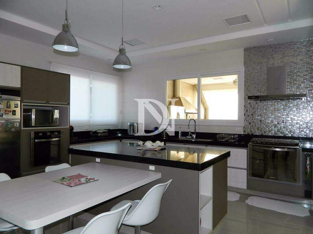 Casa em condomínio à venda no Parque Village Castelo: 