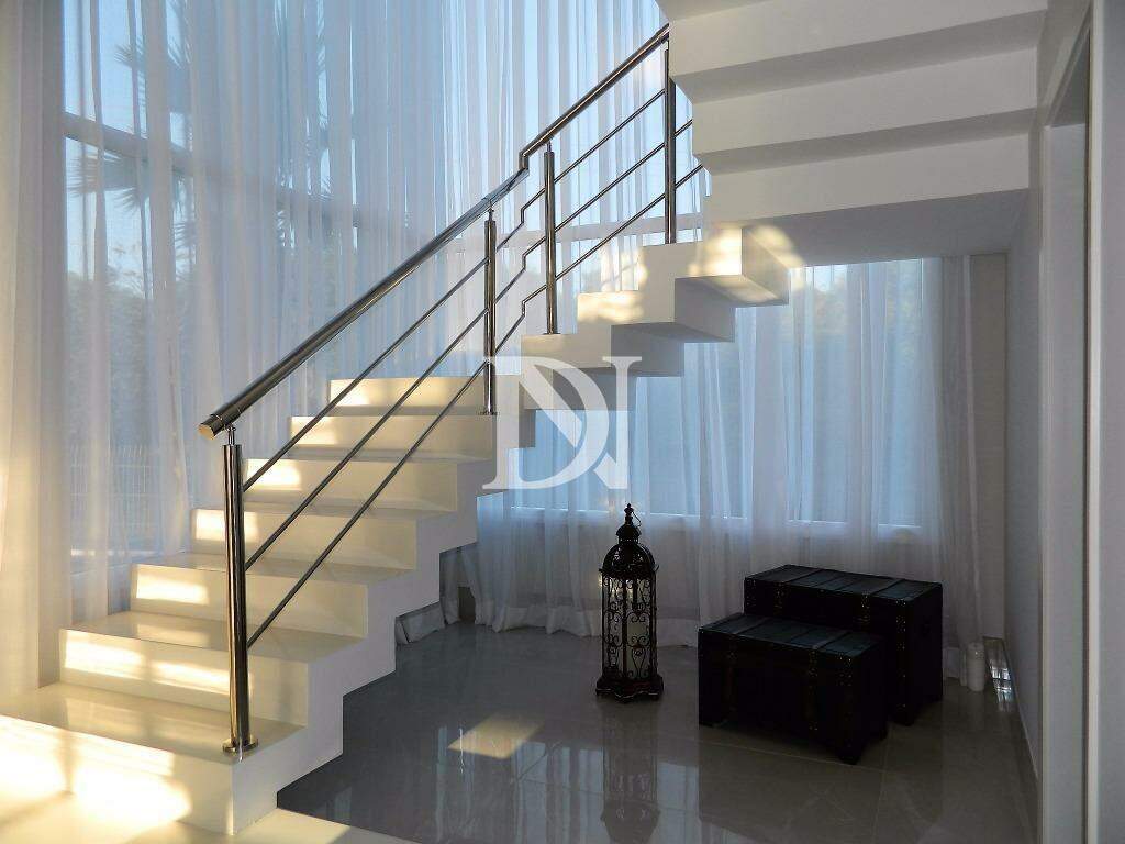 Casa em condomínio à venda no Parque Village Castelo: 
