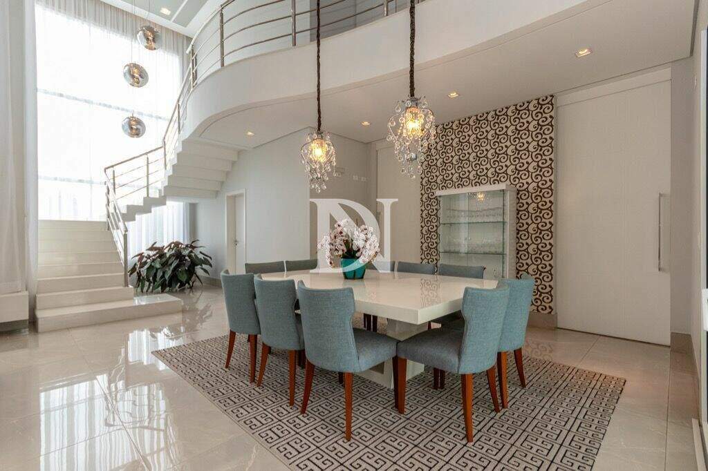 Casa em condomínio à venda no Parque Village Castelo: 