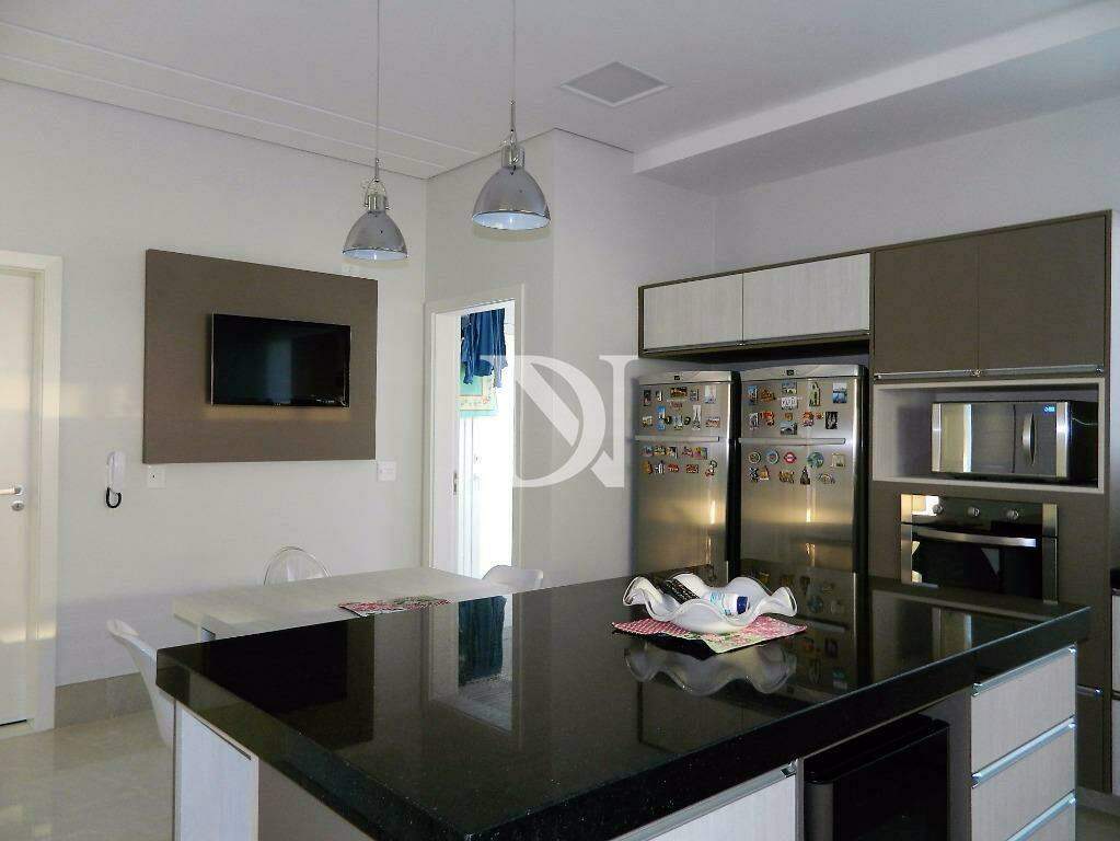 Casa em condomínio à venda no Parque Village Castelo: 