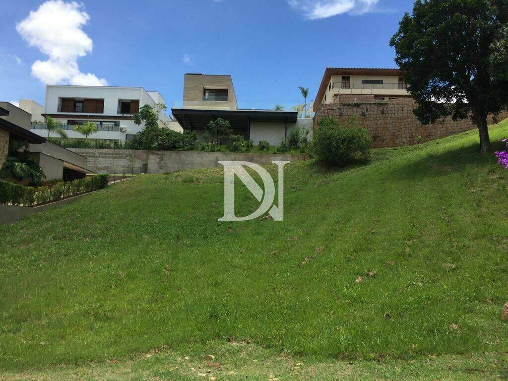 Terreno em condomínio à venda no Jardim Plaza Atheneé: 