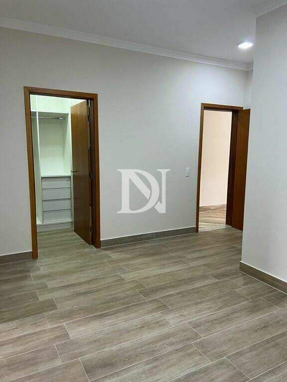 Casa em condomínio à venda no Condomínio Palmeiras Imperiais: 