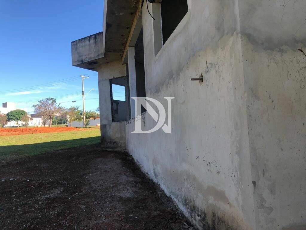 Casa em condomínio à venda no Condomínio Palmeiras Imperiais: 
