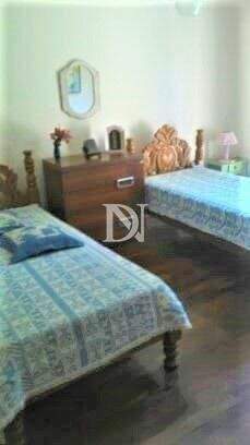Casa em condomínio à venda no Condomínio Monte Belo: 