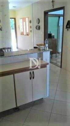 Casa em condomínio à venda no Condomínio Monte Belo: 