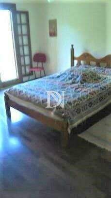 Casa em condomínio à venda no Condomínio Monte Belo: 