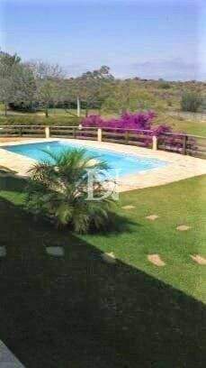 Casa em condomínio à venda no Condomínio Monte Belo: 