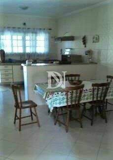 Casa em condomínio à venda no Condomínio Monte Belo: 