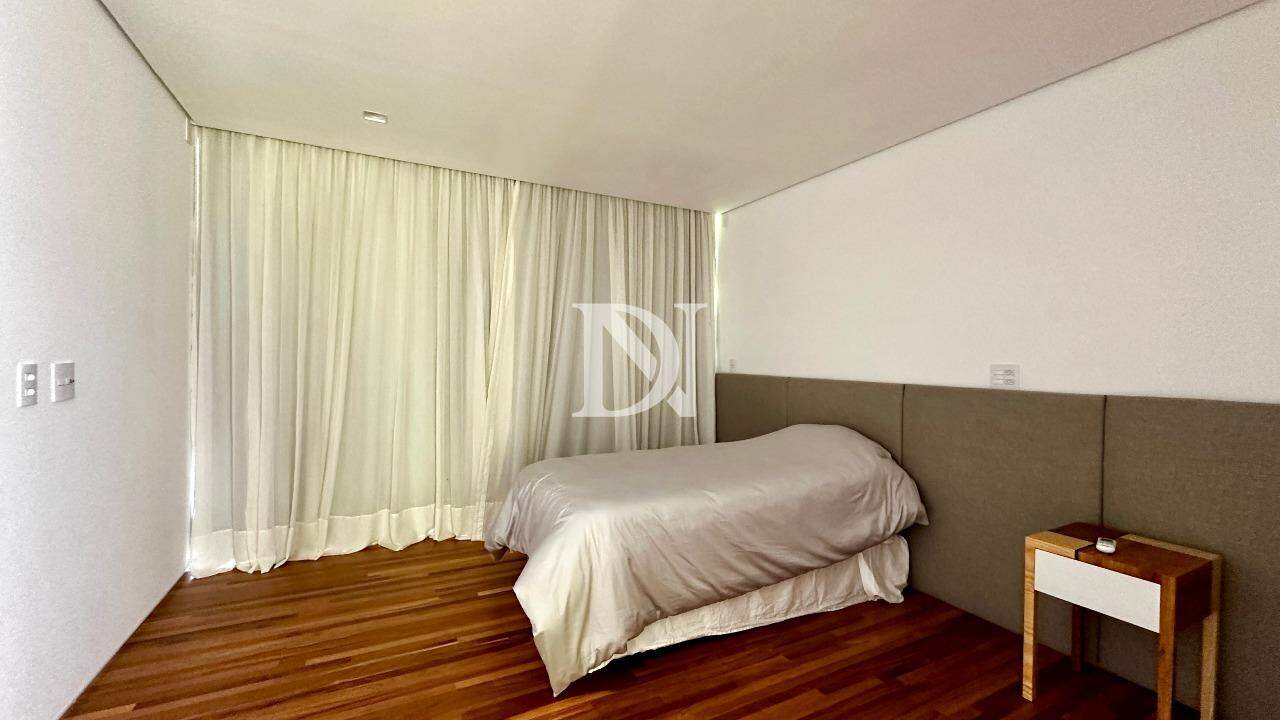 Casa em condomínio à venda no Condomínio Terras de São José II: 