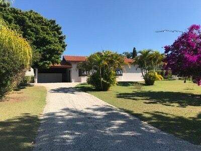 Casa em condomínio à venda no Parque Village Castelo: 