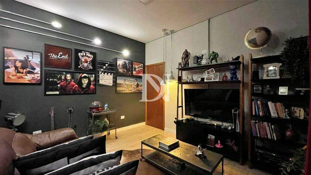 Casa em condomínio à venda no Jardim Buru: 