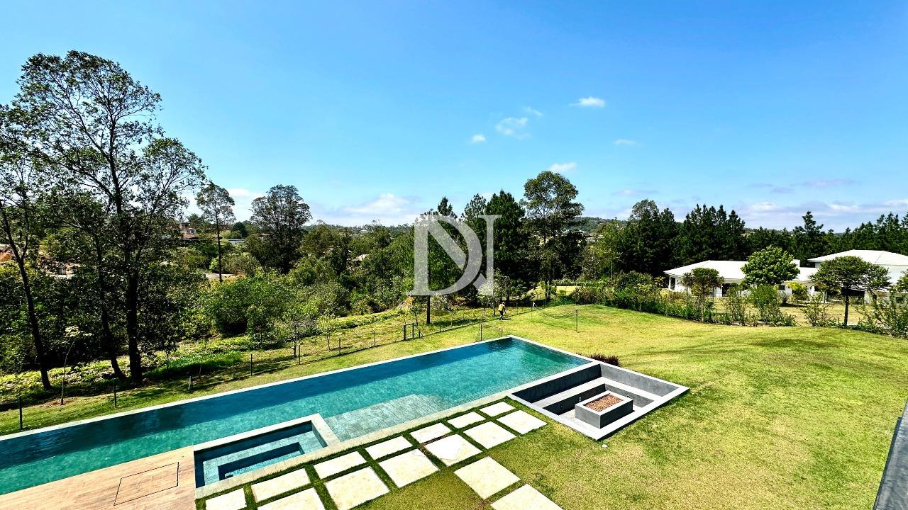 Casa em condomínio à venda no Condomínio Terras de São José II: 