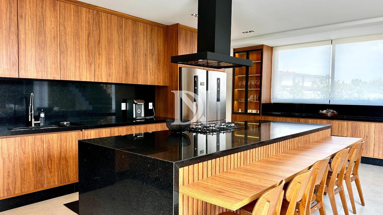 Casa em condomínio à venda no Condomínio Terras de São José II: 