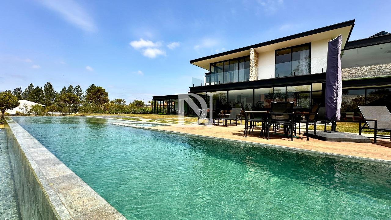 Casa em condomínio à venda no Condomínio Terras de São José II: 