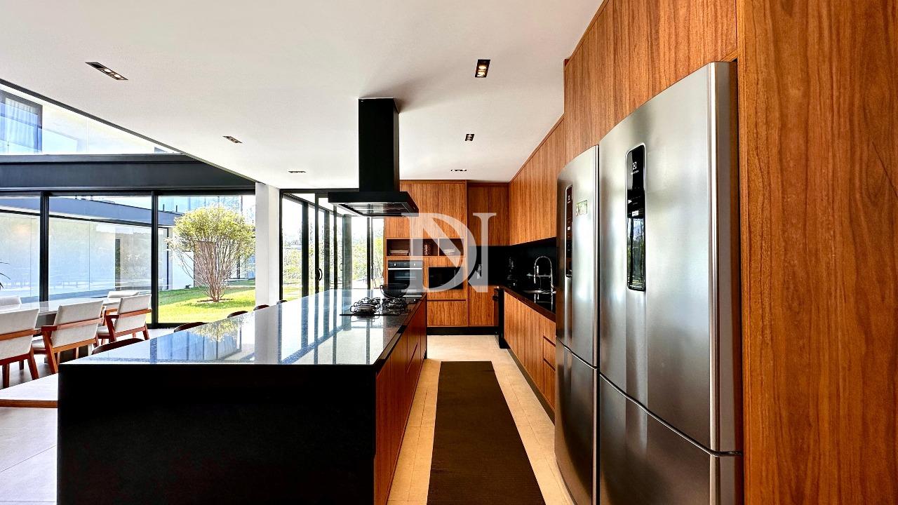 Casa em condomínio à venda no Condomínio Terras de São José II: 