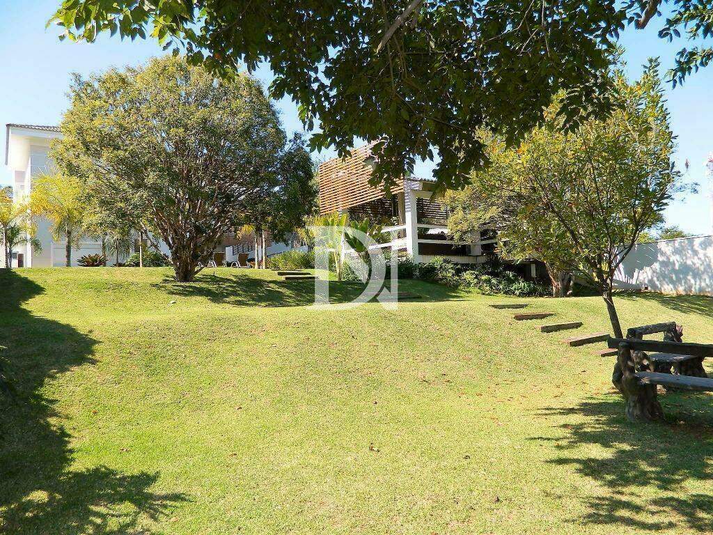Casa em condomínio à venda no Jardim Theodora: 