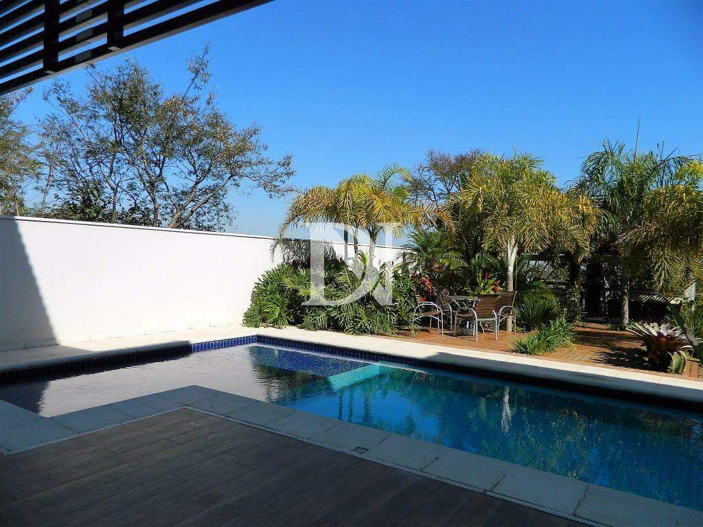 Casa em condomínio à venda no Jardim Theodora: 