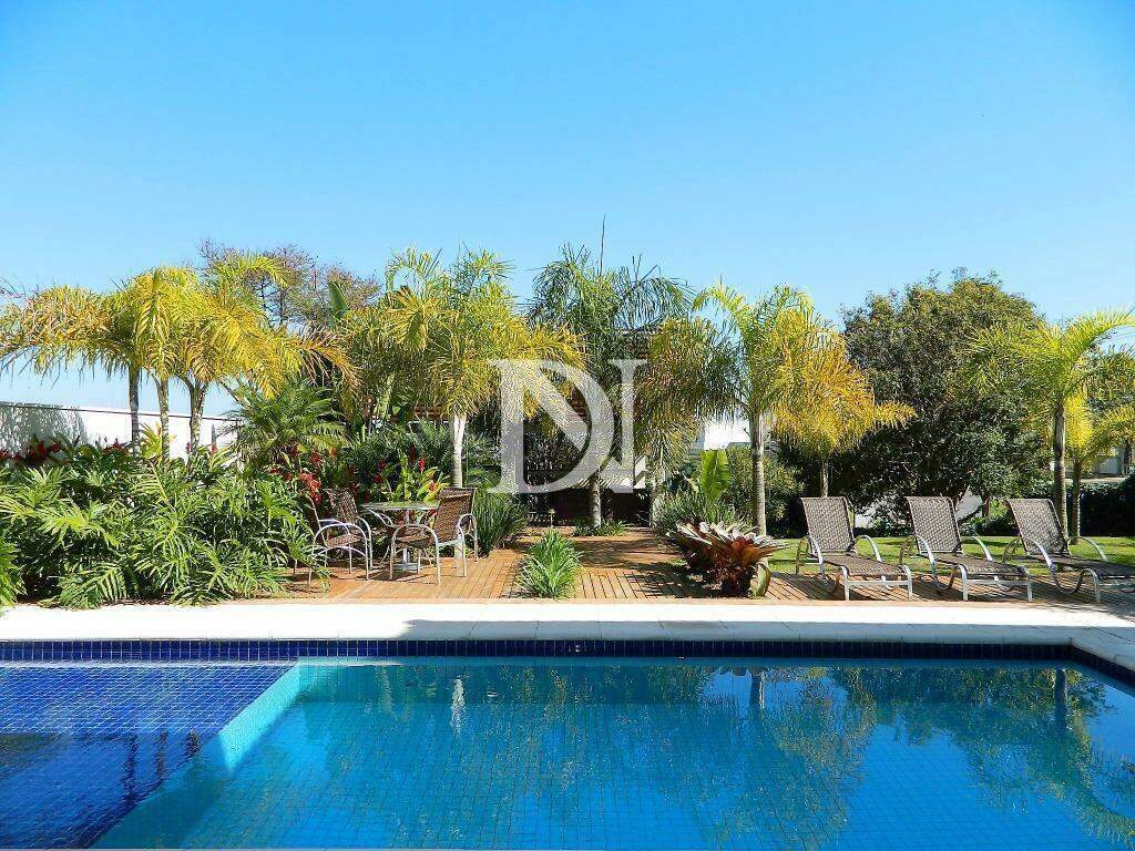 Casa em condomínio à venda no Jardim Theodora: 