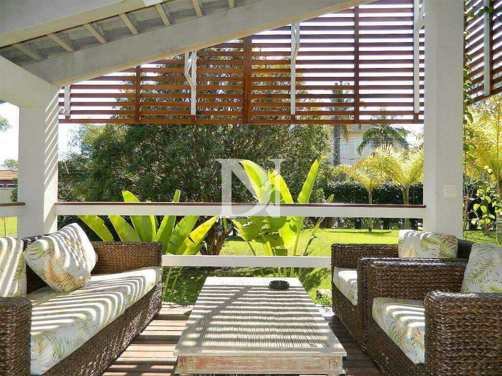 Casa em condomínio à venda no Jardim Theodora: 