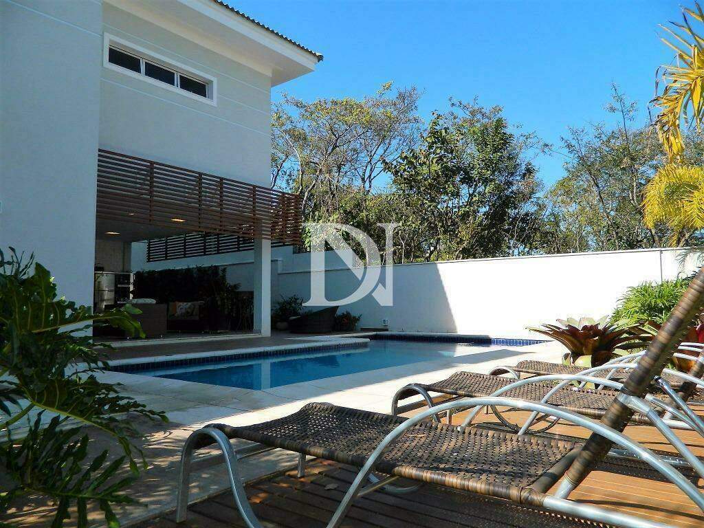 Casa em condomínio à venda no Jardim Theodora: 