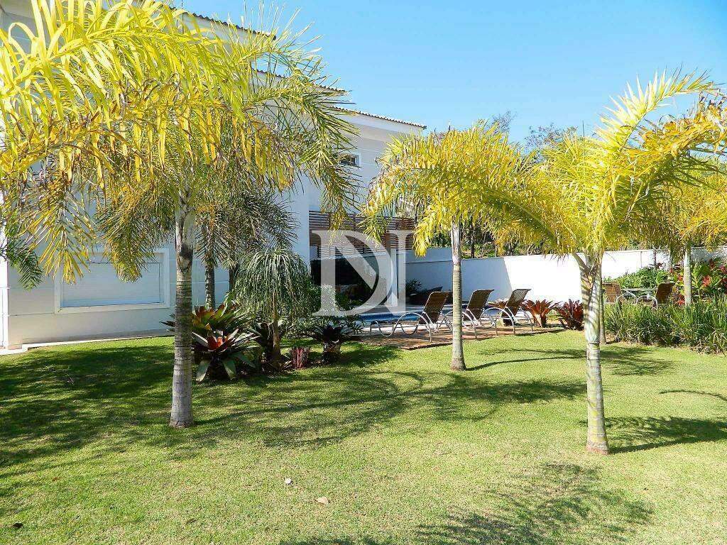 Casa em condomínio à venda no Jardim Theodora: 