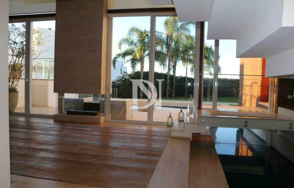 Casa em condomínio à venda no Condomínio Terras de São José: 