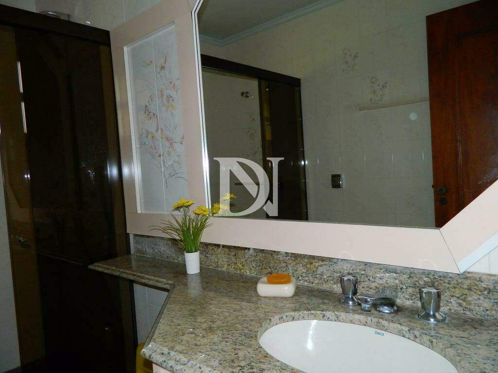 Casa em condomínio à venda no Residencial São José: 
