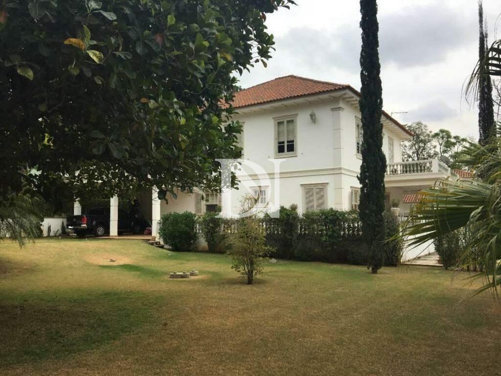 Casa em condomínio à venda no Condomínio Monte Belo: 