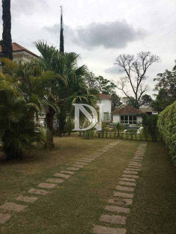 Casa em condomínio à venda no Condomínio Monte Belo: 
