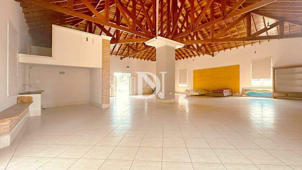 Casa em condomínio à venda no Condomínio Monte Belo: 
