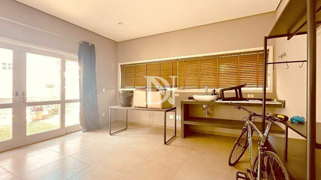Casa em condomínio à venda no Condomínio Monte Belo: 