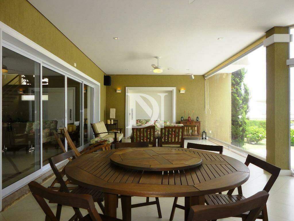 Casa em condomínio à venda no Condomínio Terras de São José: 
