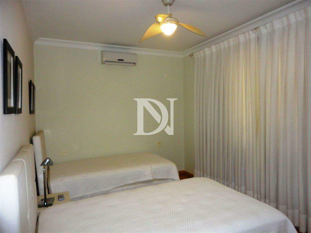 Casa em condomínio à venda no Residencial São José: 
