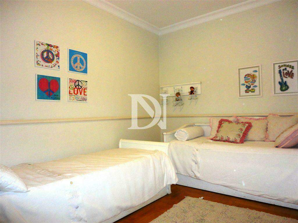 Casa em condomínio à venda no Residencial São José: 