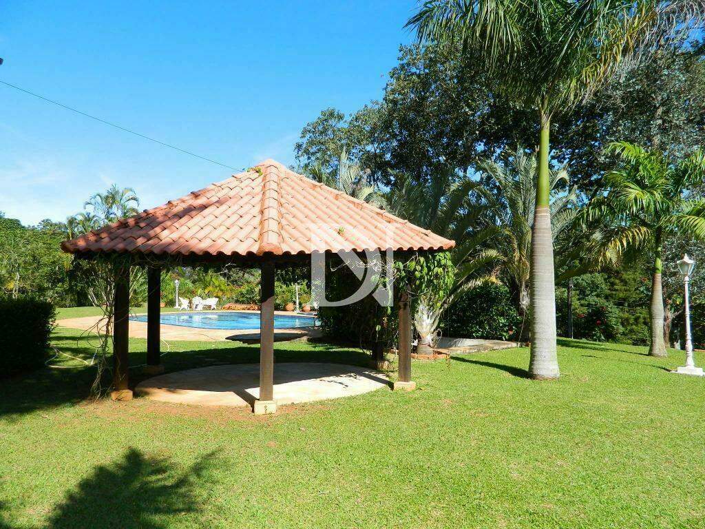 Casa em condomínio à venda no Pinheirinho: 