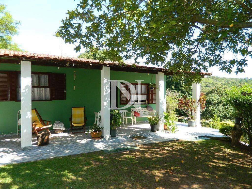 Casa em condomínio à venda no Pinheirinho: 
