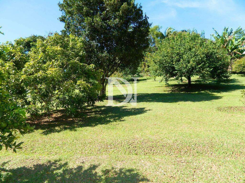 Casa em condomínio à venda no Pinheirinho: 