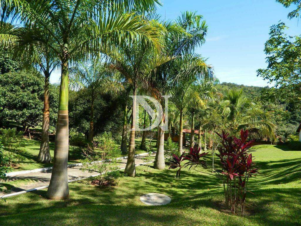 Casa em condomínio à venda no Pinheirinho: 