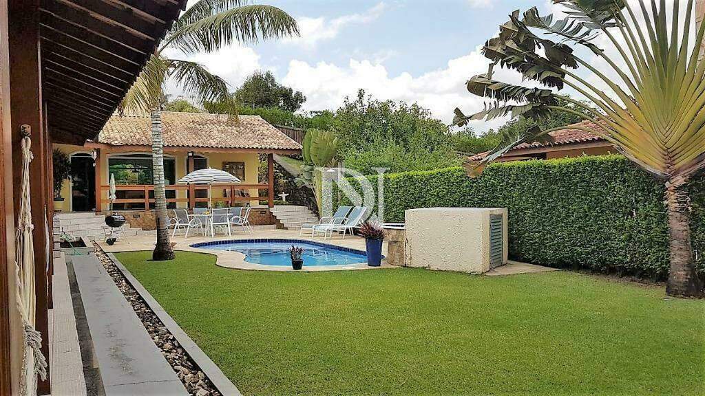 Casa em condomínio à venda no Condomínio Campos de Santo Antônio: 