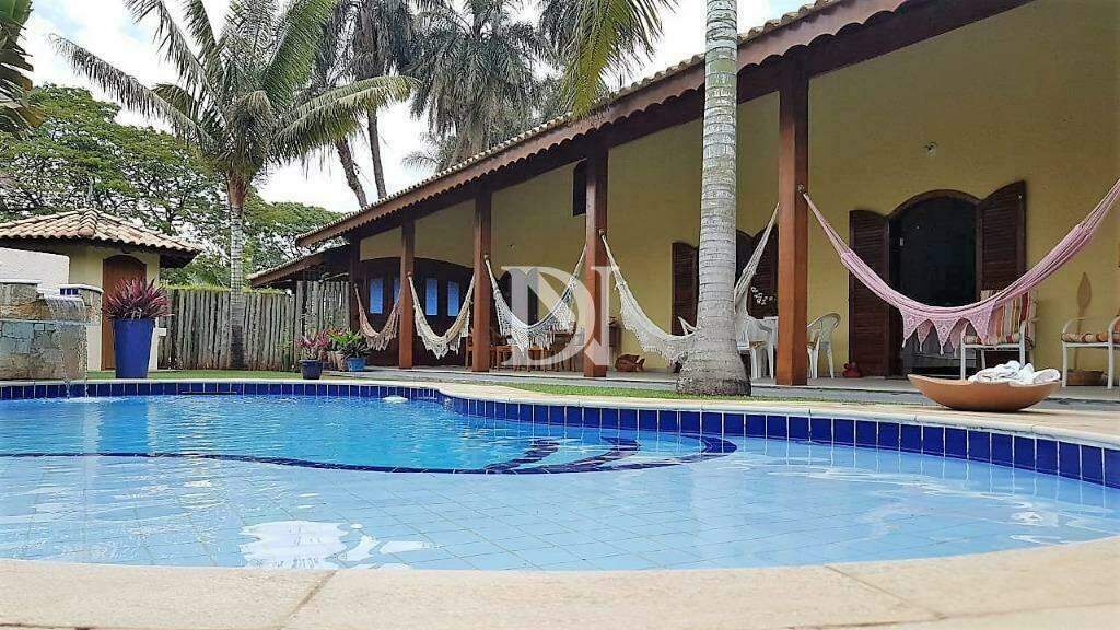 Casa em condomínio à venda no Condomínio Campos de Santo Antônio: 