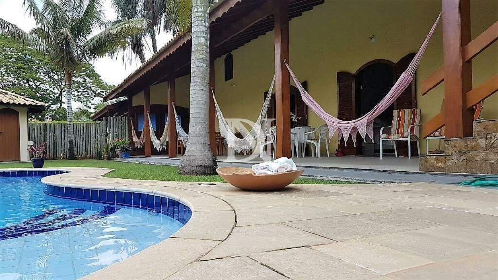 Casa em condomínio à venda no Condomínio Campos de Santo Antônio: 