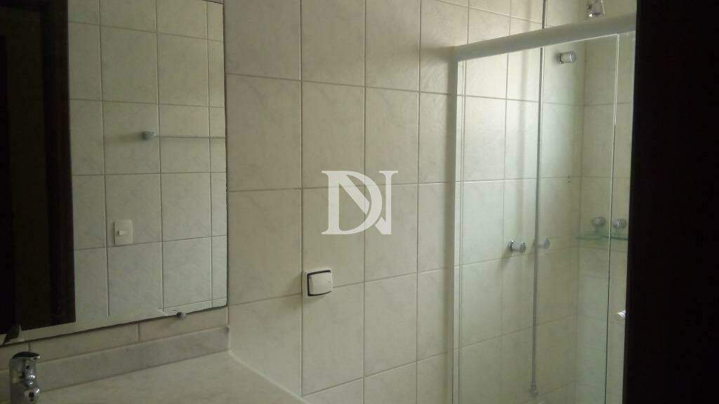 Casa em condomínio à venda no Condomínio Portal de Itu: 
