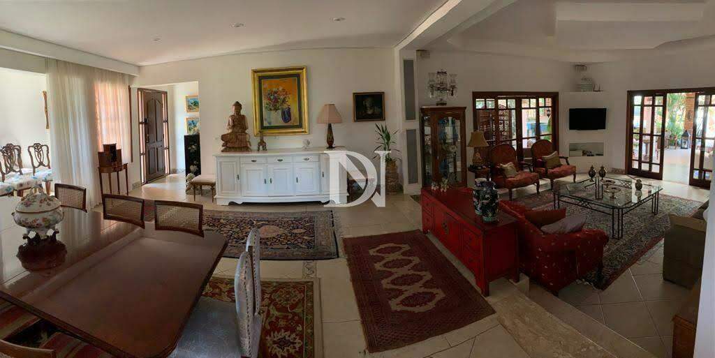 Casa em condomínio à venda no Condomínio Monte Belo: 